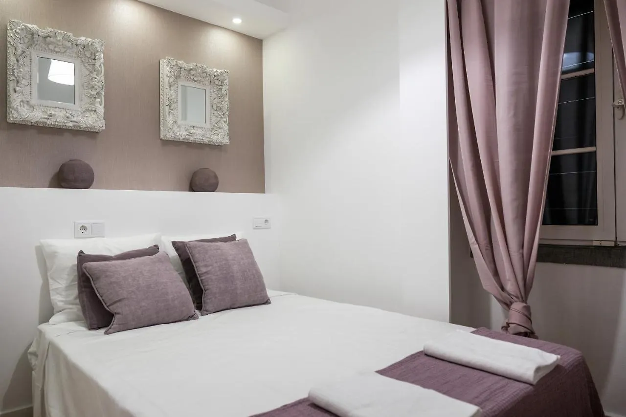 4U Lisbon Airport Suites פורטוגל
