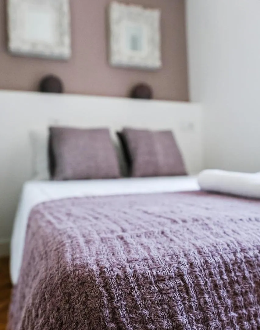 4U Lisbon Airport Suites