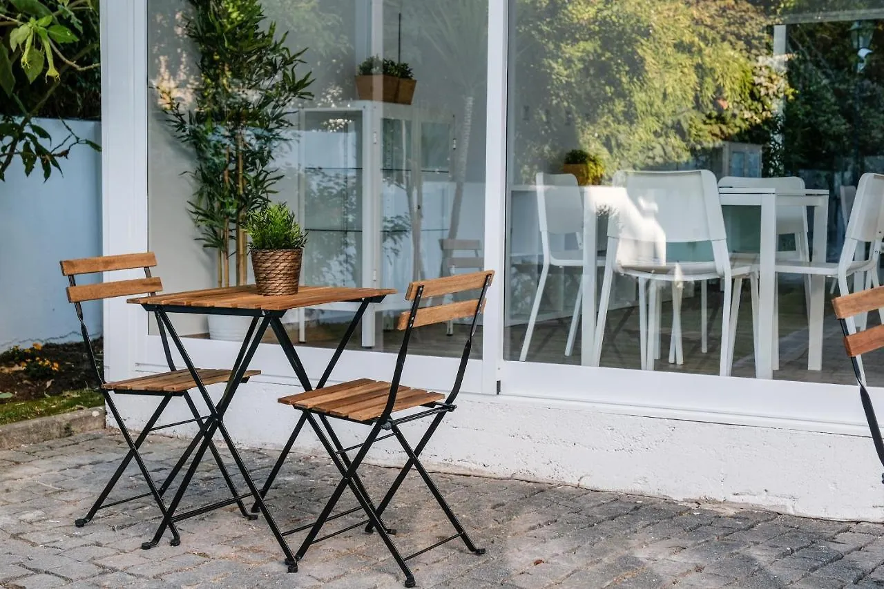 4U Lisbon Airport Suites 2*,  פורטוגל