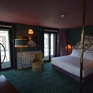 Maison d'hôtes Pensao Madam's, Lisboa