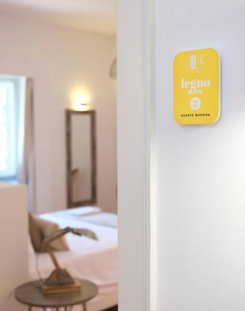 4U Lisbon Airport Suites 2*,  Portugal