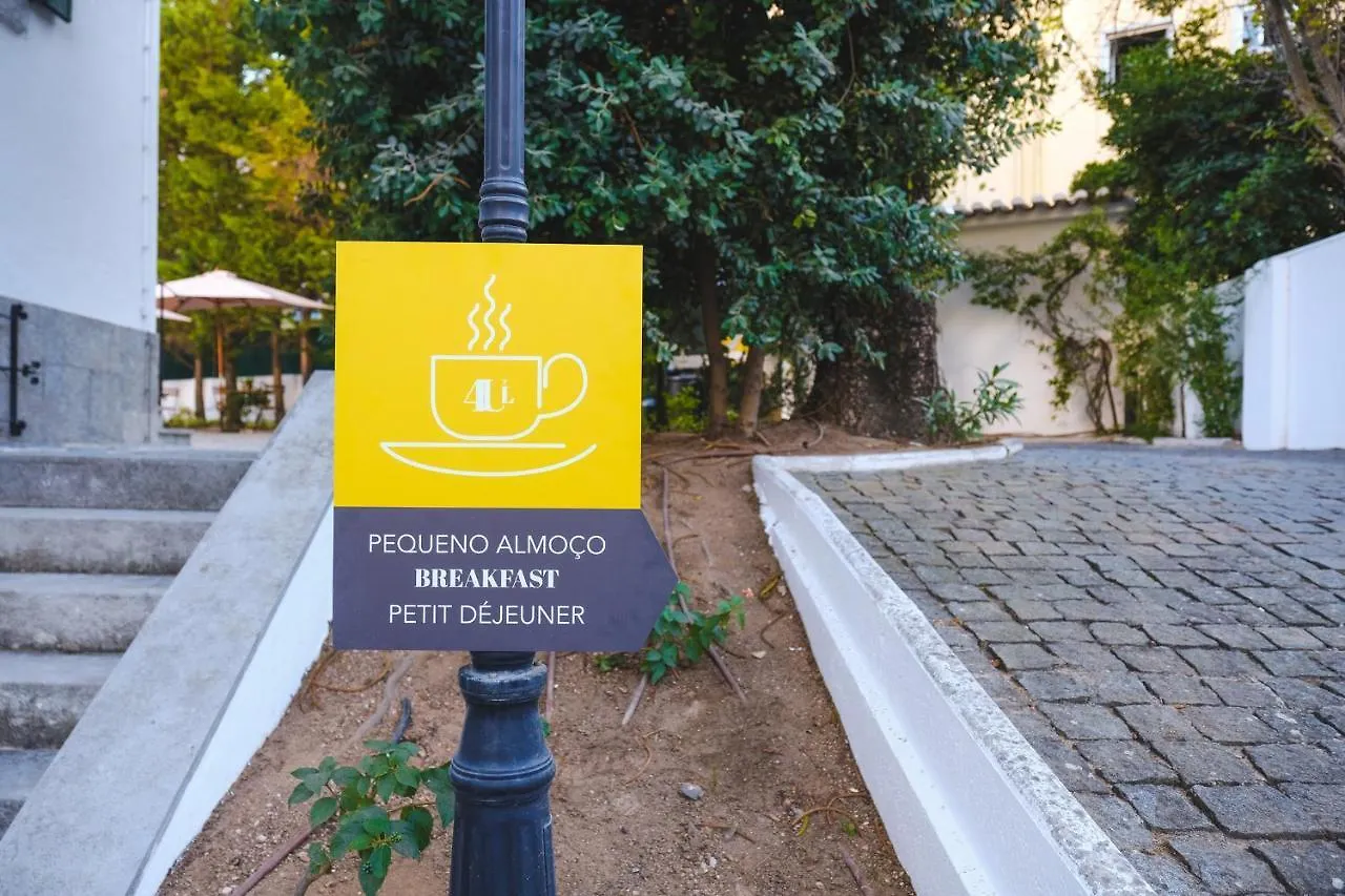 4U Lisbon Airport Suites